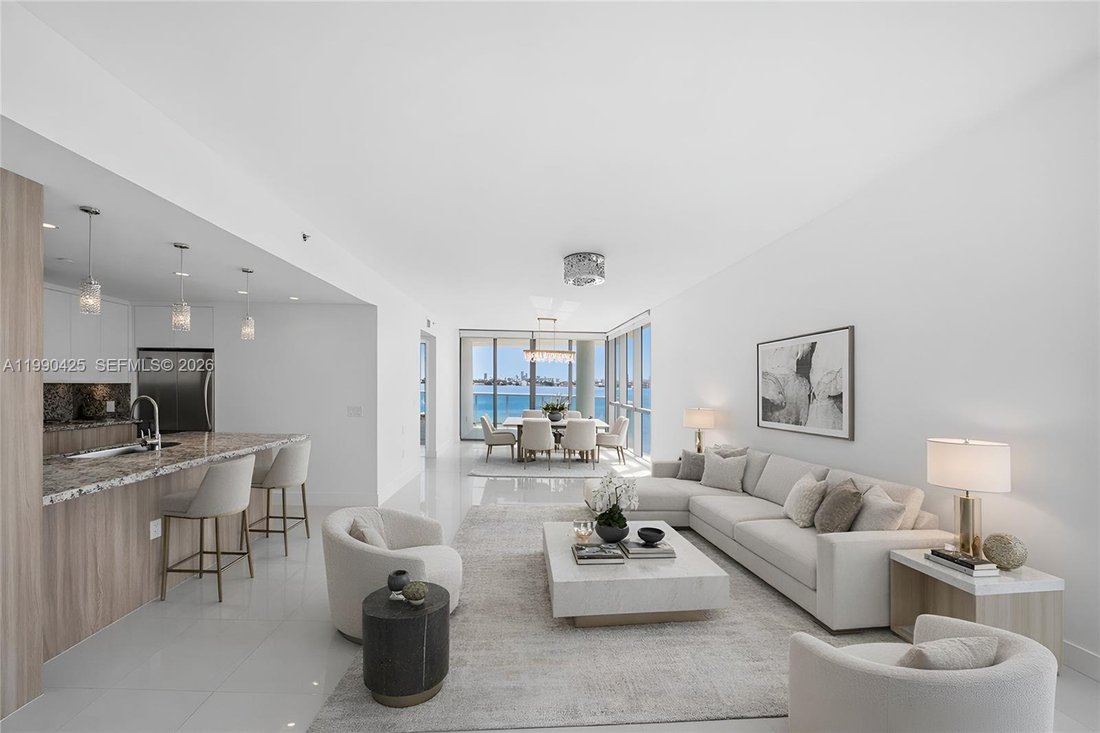 Condo in Miami Beach, Florida, United States 2 - 17504388