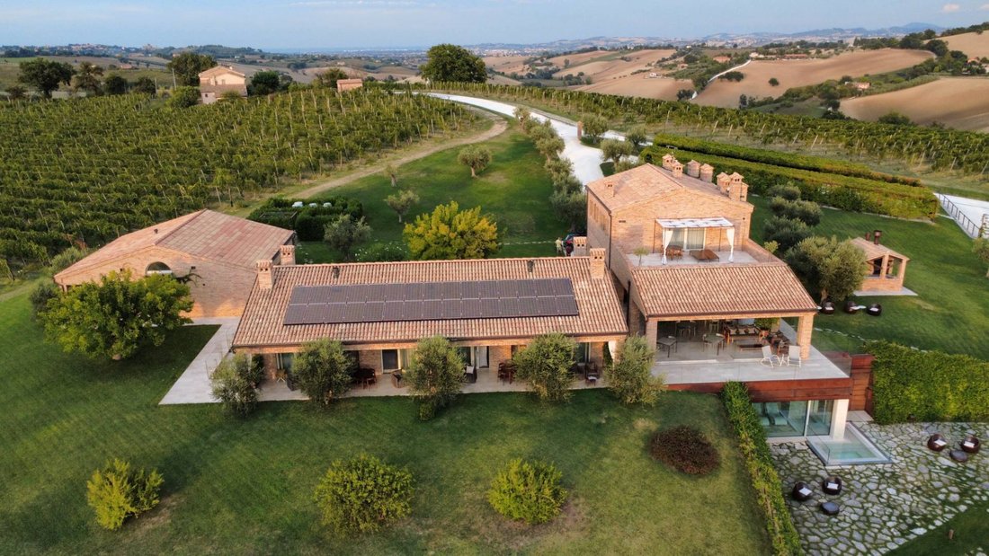 Country House in San Marcello, Marche, Marche, Italy 2 - 17507602
