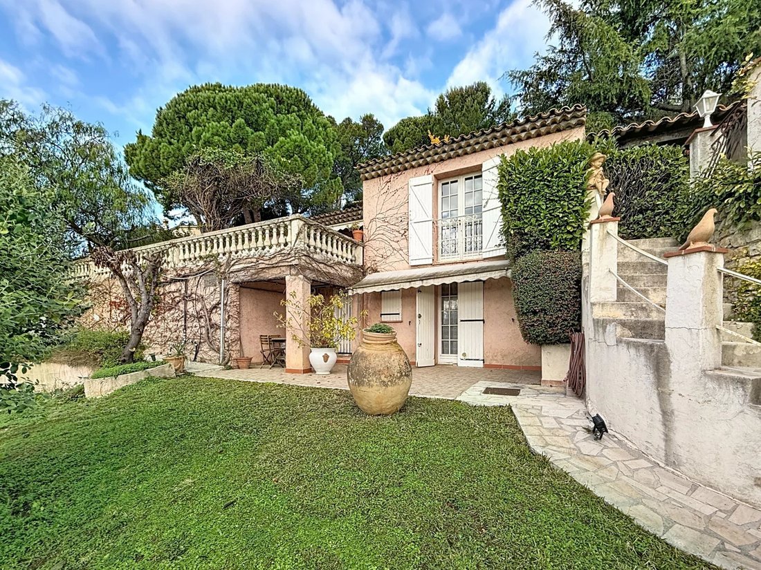 Villa in Riquebonne-Ferratone-Pizou, Vallauris, France 1 - 17506219