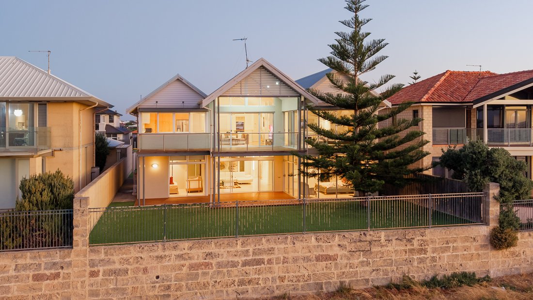 House in Halls Head, Western Australia, Australia 2 - 17508017