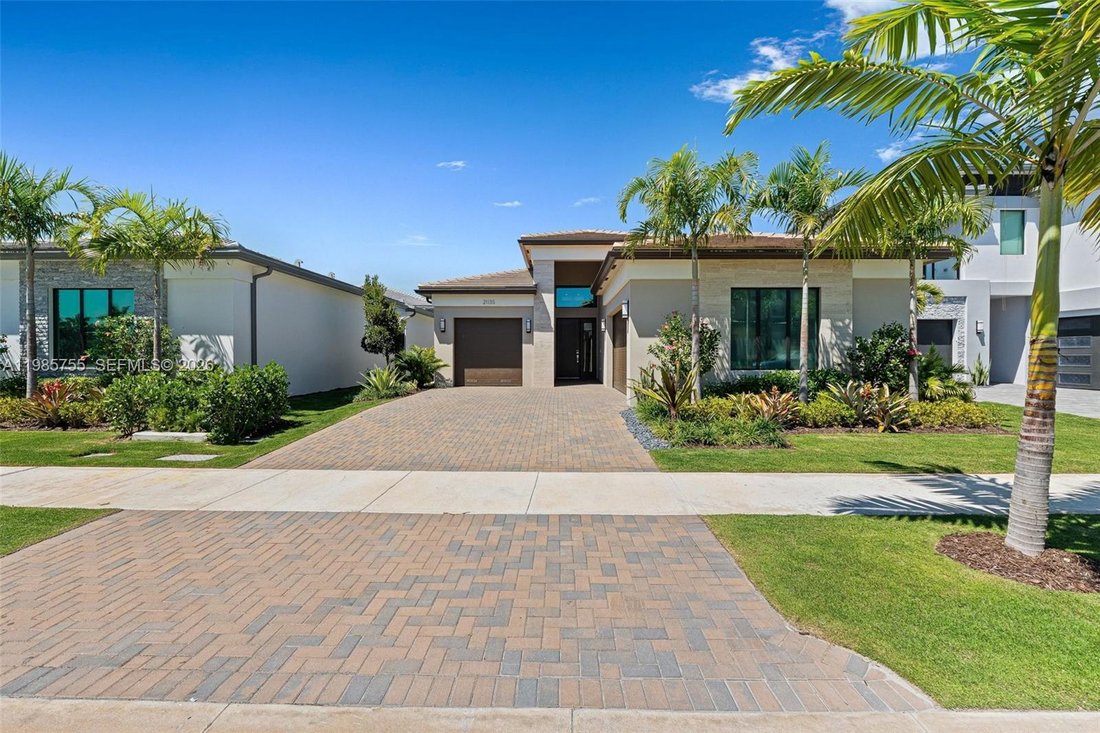 House in Boca Raton, Florida, United States 2 - 17510885