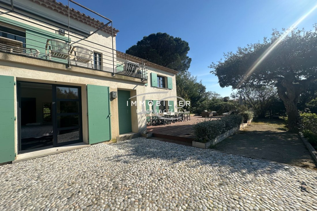 Villa in Gassin, Provence-Alpes-Côte d'Azur, France 4 - 17509064