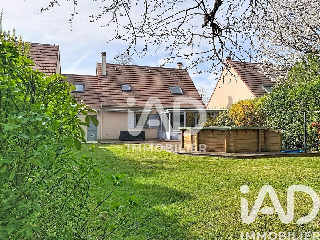 House in Serris, Ile-de-France, France 3 - 17515021