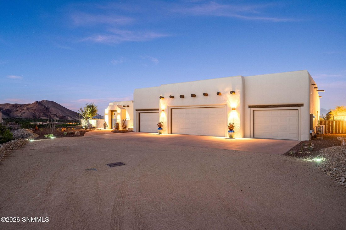 House in Las Cruces, New Mexico, United States 3 - 17512184
