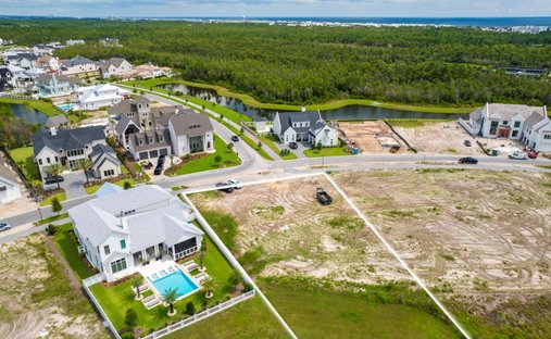Land in Watersound, Florida, United States 1
