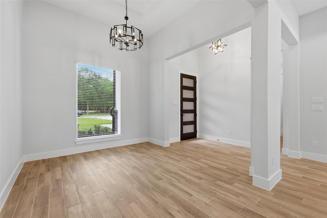 House in New Caney, Texas, United States 4 - 17511996