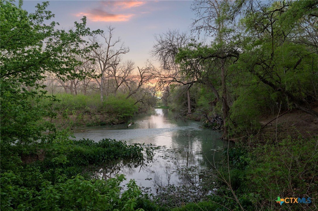 House in Kingsbury, Texas, United States 2 - 17509988