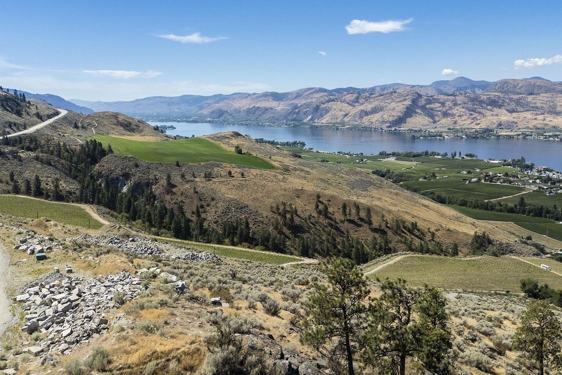 Land in Osoyoos, British Columbia, Canada 4 - 17510025