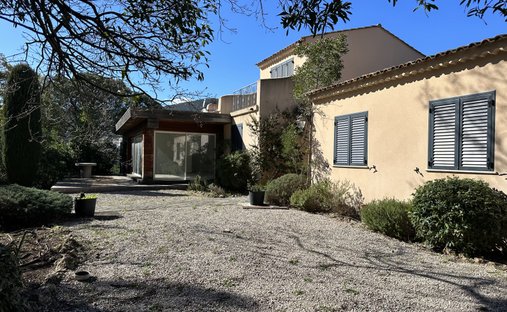 House in Nartelle-Noyer-Bellevue-bd des Sardinaux, Sainte-Maxime, France 1