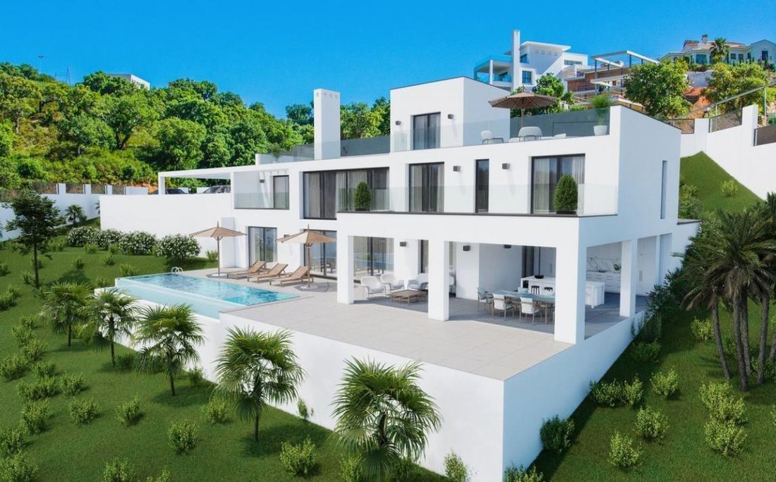 Villa in Elviria-Cabopino, Marbella, Spain 2 - 17508507