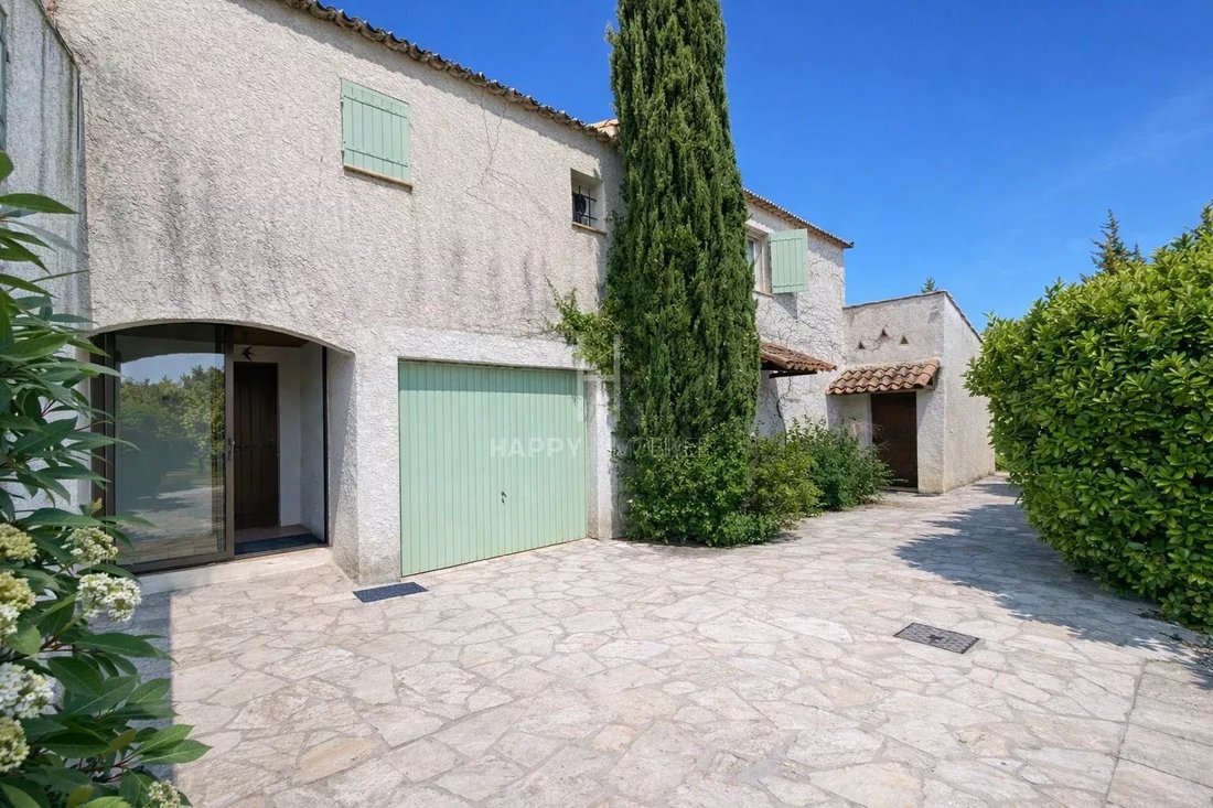 House in Paradou, Provence-Alpes-Côte d'Azur, France 4 - 16880192