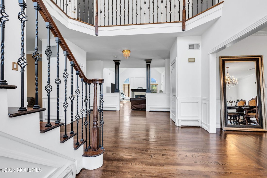 House in Manalapan Township, New Jersey, United States 5 - 17513055