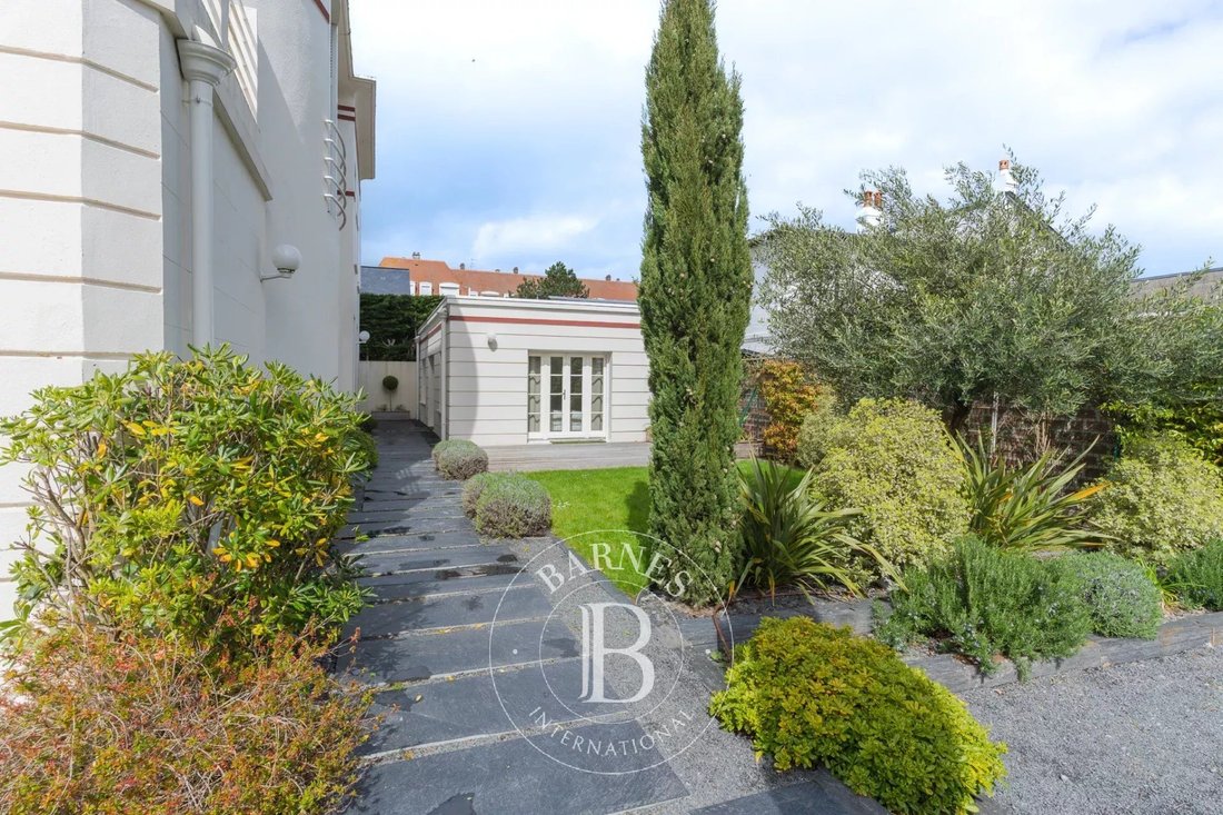 Villa in Tourgeville, Normandy, France 3 - 17515607