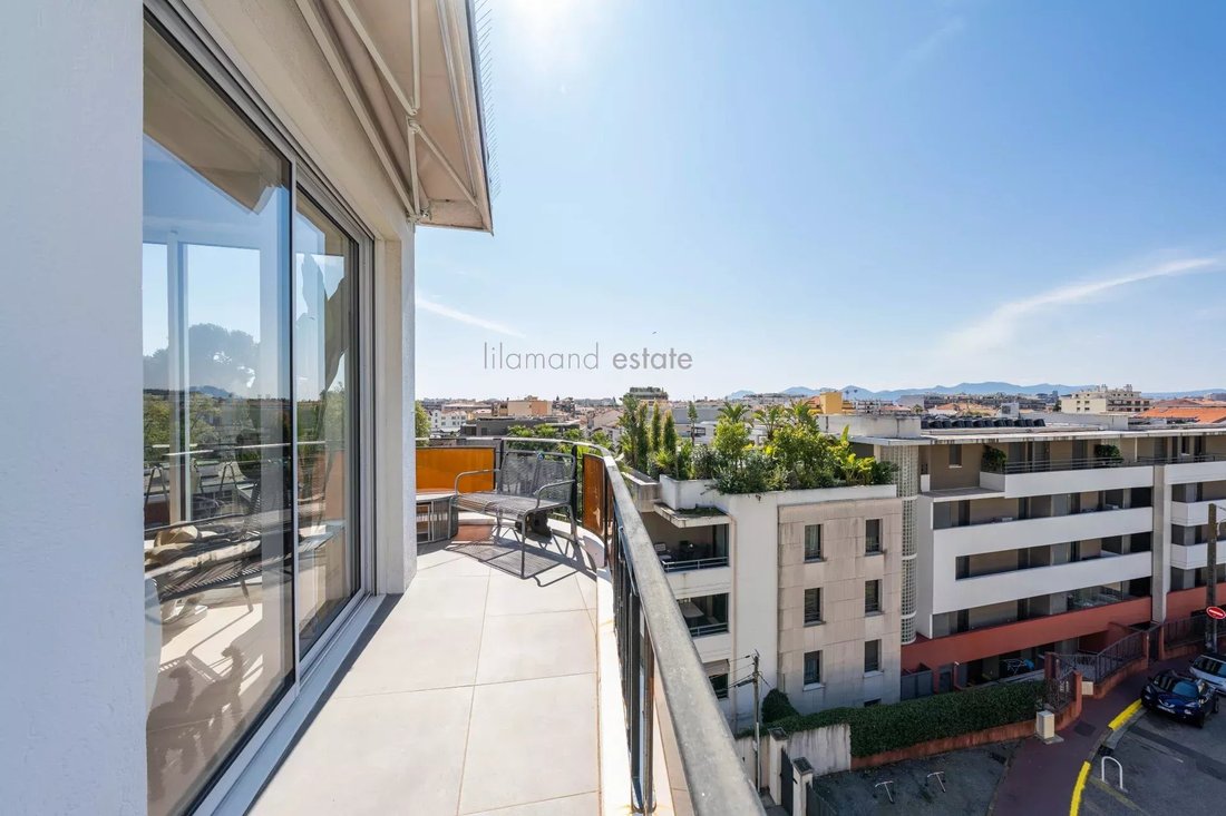 Apartment in La Californie, Cannes, France 3 - 17502871