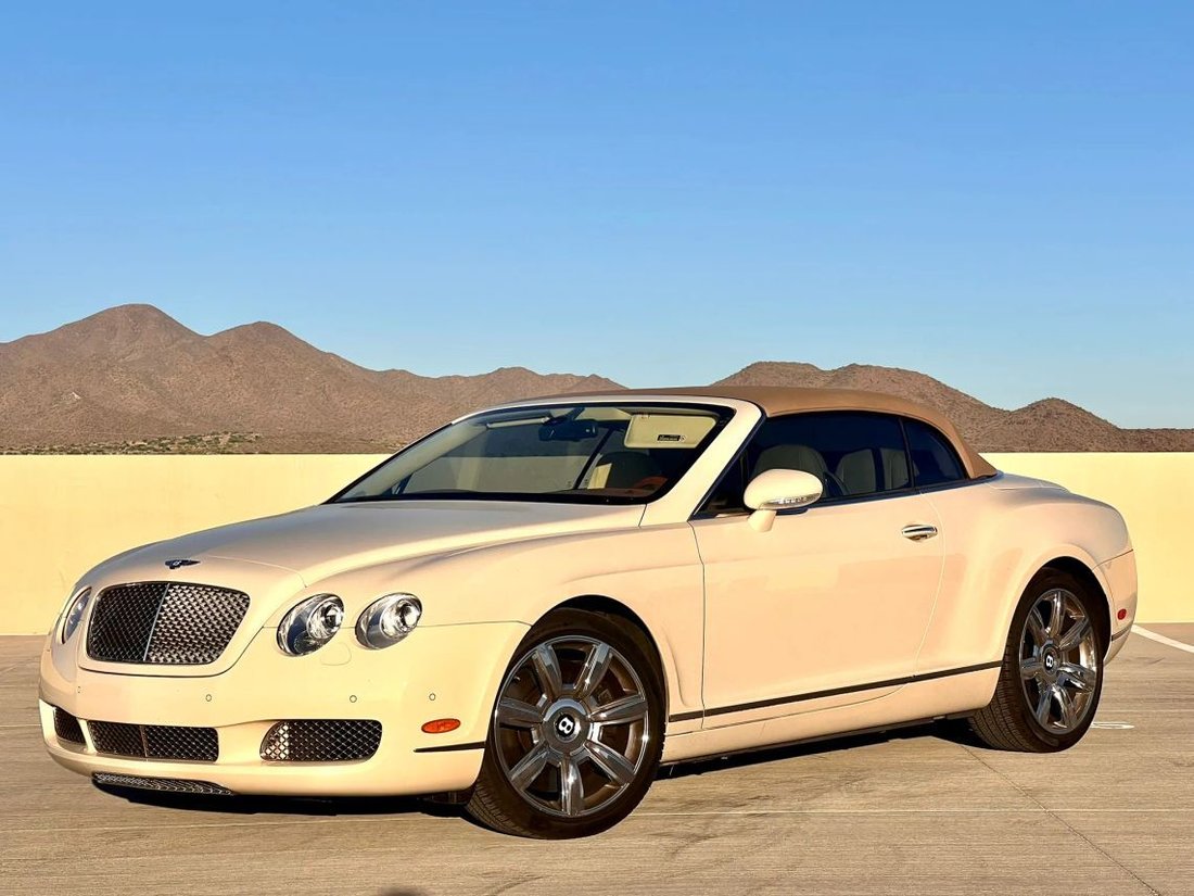 Cabriolet in Scottsdale, AZ, United States 2 - 17515747