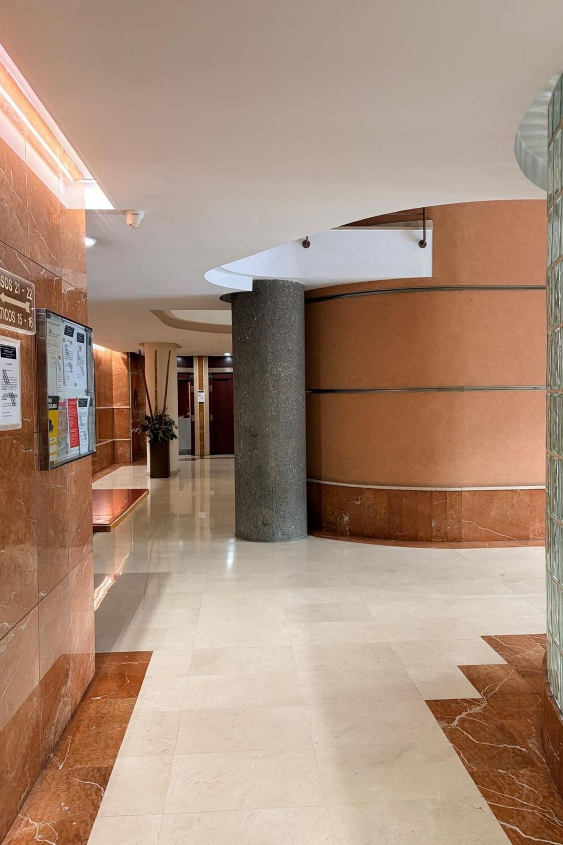 Apartment in Alicante, Valencian Community, Spain 2 - 17503385