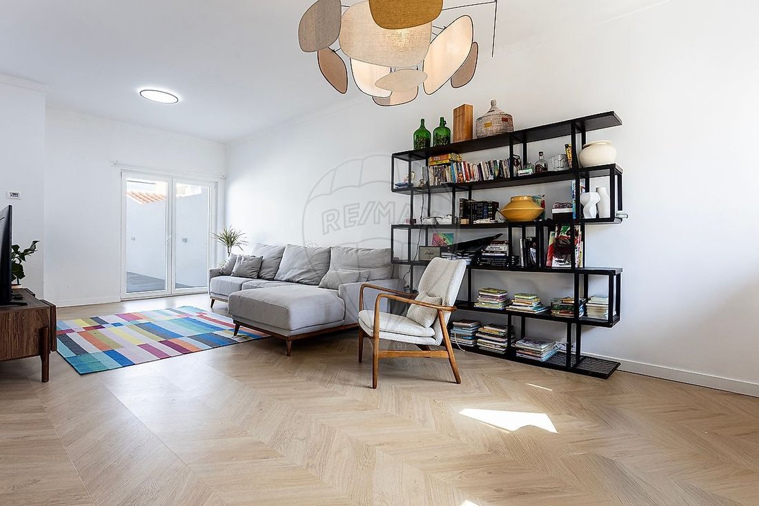 House in Algueirao-Mem Martins, Lisbon, Portugal 2 - 17502686