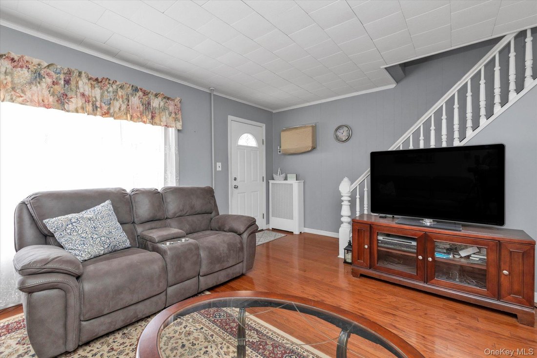 House in New York, New York, United States 2 - 17503037