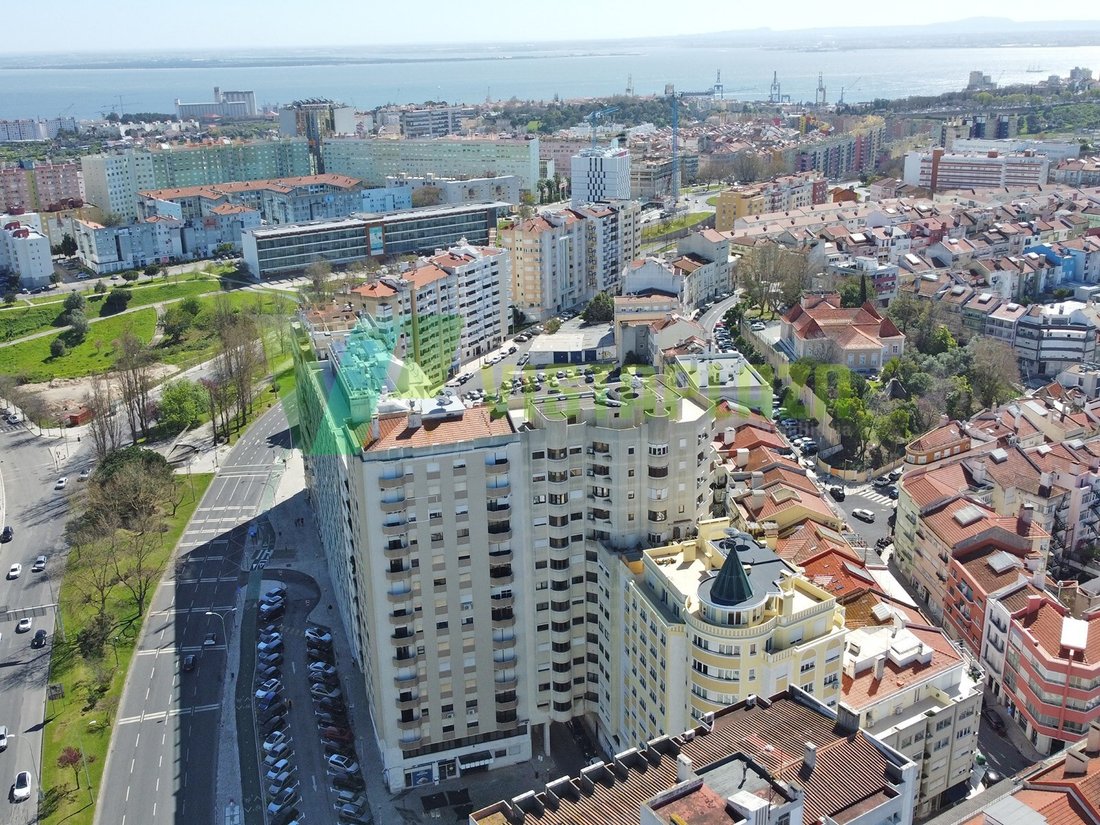 Apartment in Areeiro, Lisbon, Portugal 1 - 17474204