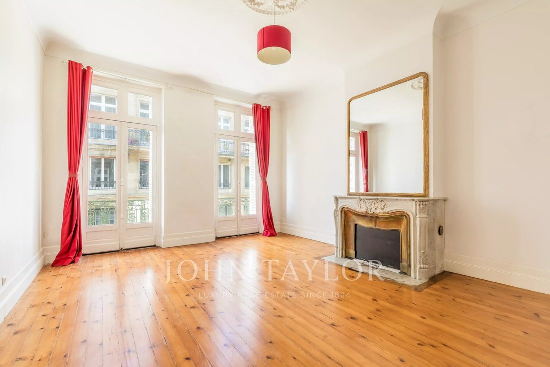 Apartment in Grand Parc-Chartrons-Paul Doumer, Bordeaux, France 3 - 17502773