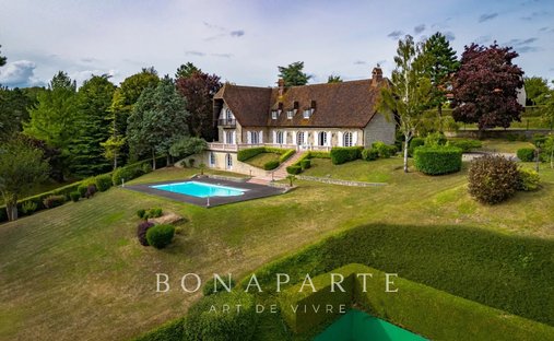 House in Chemille-en-Anjou, Pays de la Loire, France 1