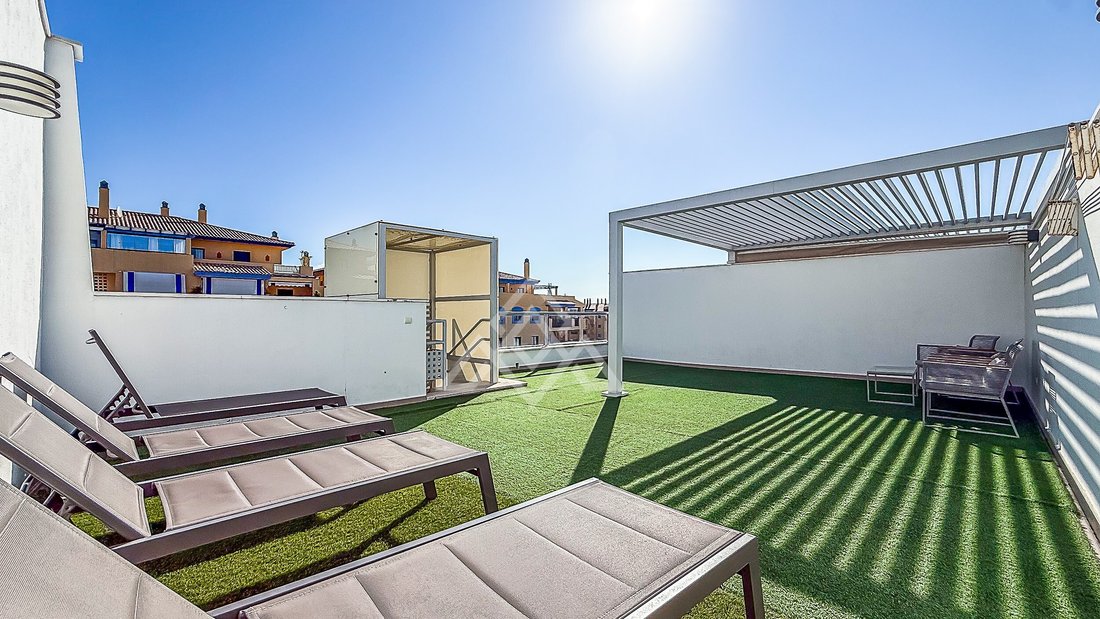 Apartment in San Pedro de Alcantara, Andalusia, Spain 1 - 17509436