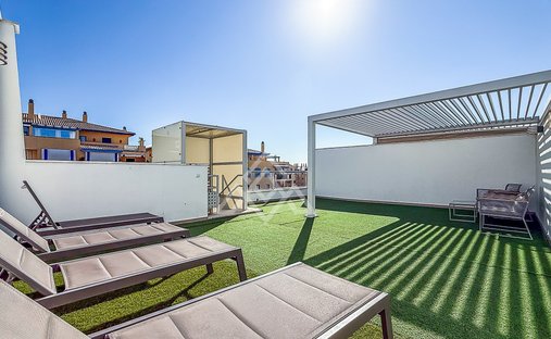 Penthouse in San Pedro de Alcantara, Andalusia, Spain 1