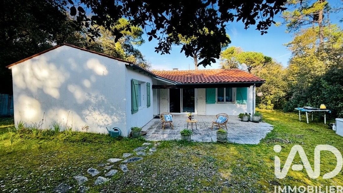 House in La Couarde-sur-Mer, Nouvelle-Aquitaine, France 1 - 17412069
