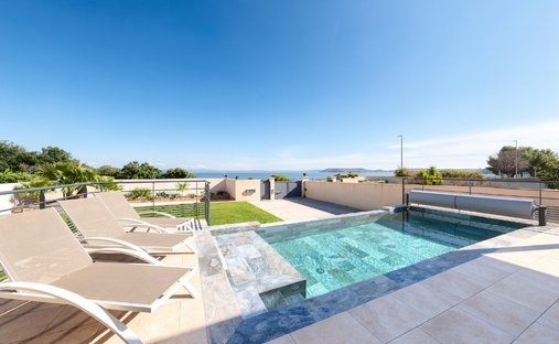 Villa en ZI Le Tubé-La Bayanne, Istres, Francia 1