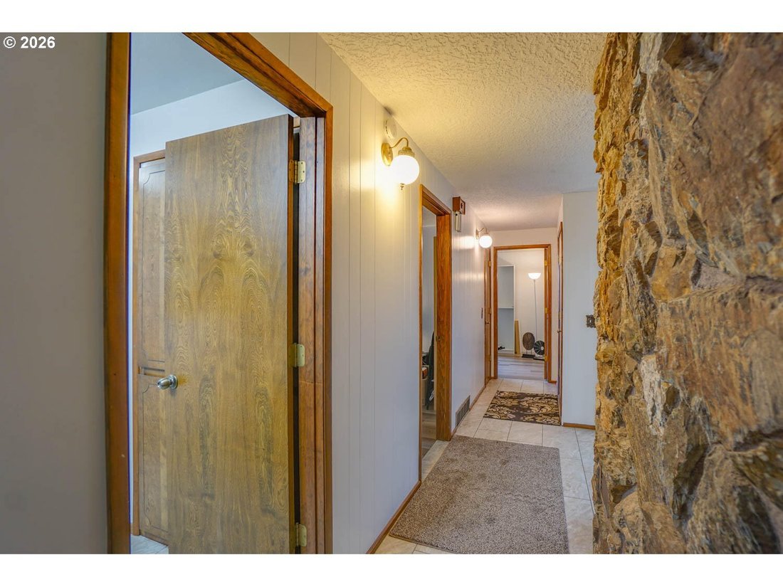 House in Vancouver, Washington, United States 5 - 17508048