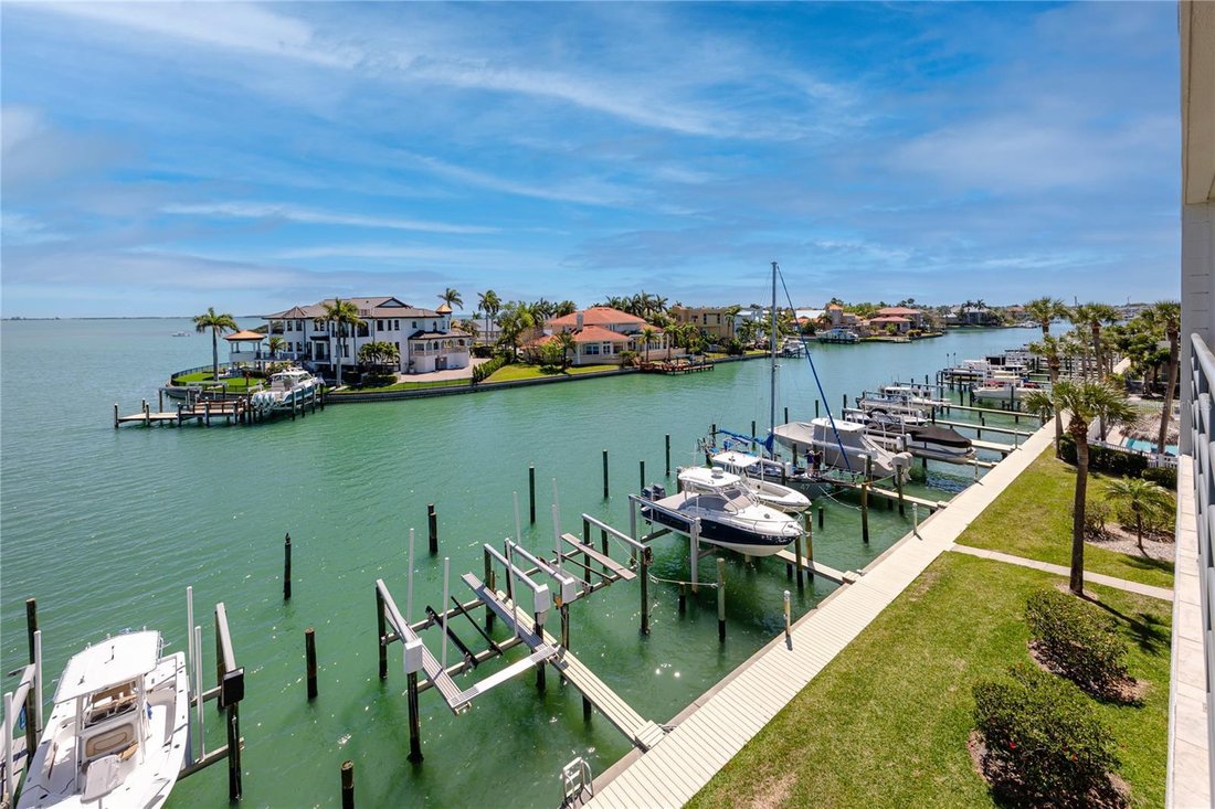 Condo in St. Petersburg, Florida, United States 1 - 17505118
