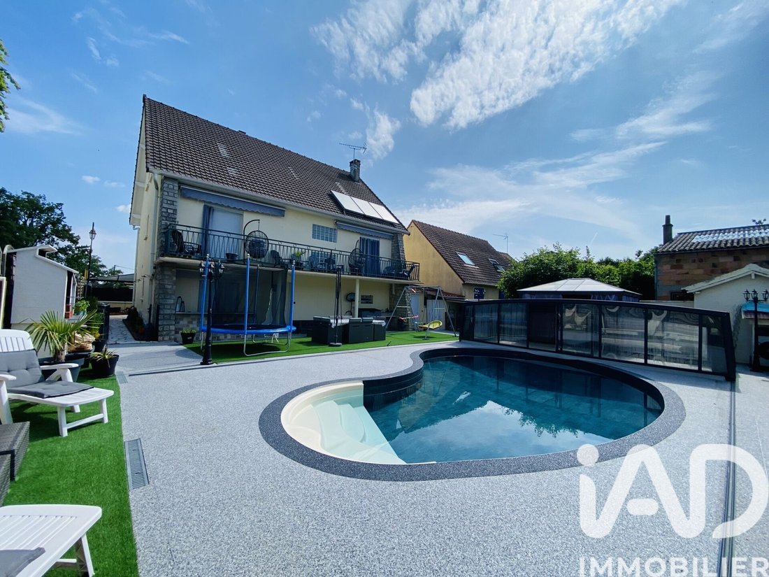 House in Le Coudray-Montceaux, Ile-de-France, France 2 - 17513756