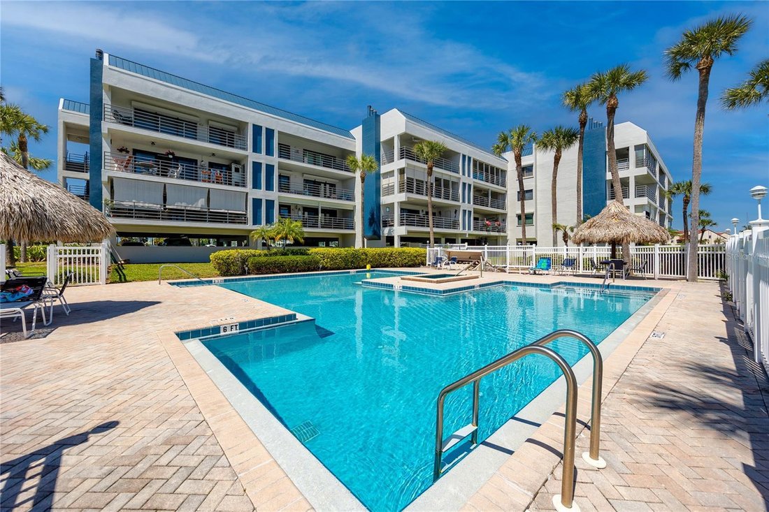 Condo in St. Petersburg, Florida, United States 3 - 17505118