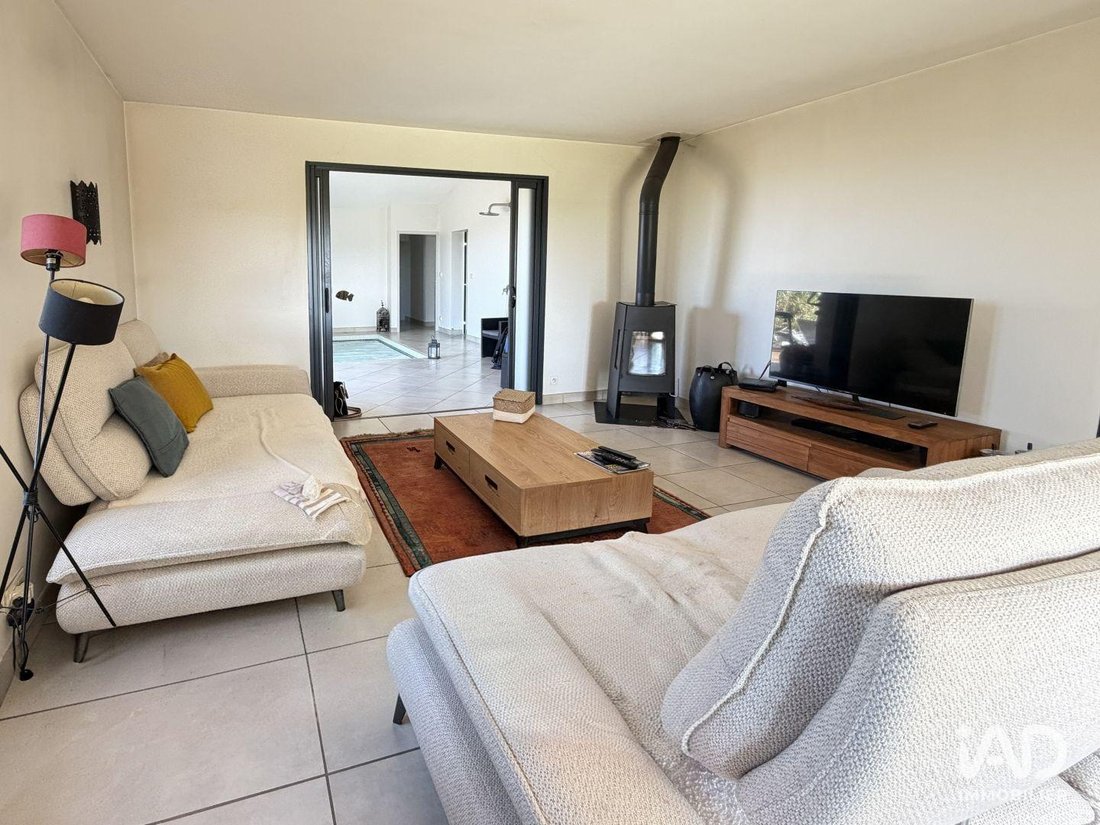 House in Saint-Émilion, Nouvelle-Aquitaine, France 3 - 17513875