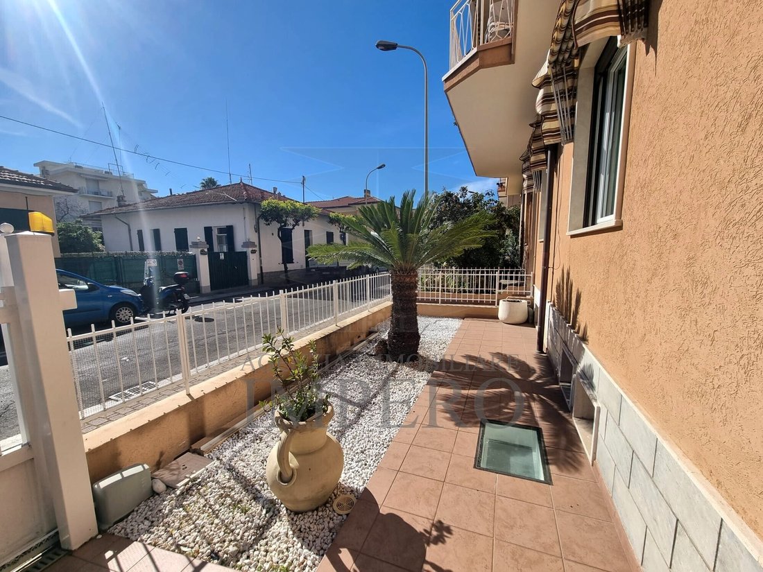 Apartment in Bordighera, Liguria, Italy 2 - 17510563