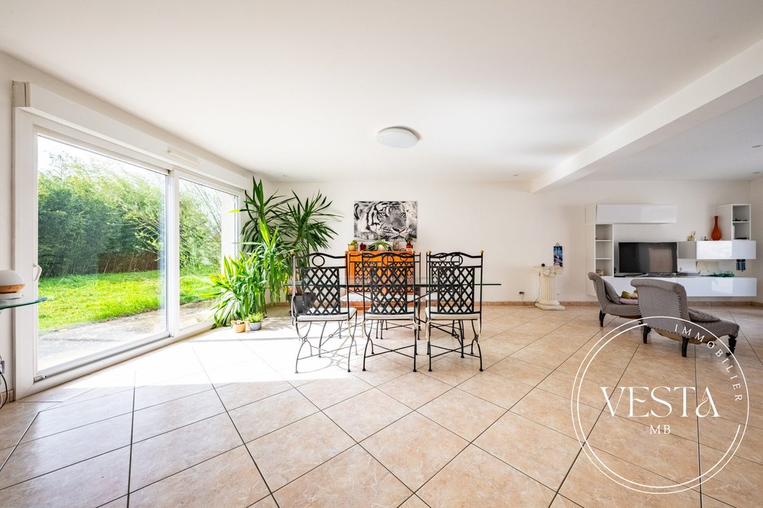 House in Mirebeau-sur-Beze, Bourgogne – Franche-Comté, France 5 - 17508149