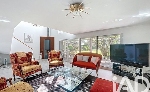 House in Centre Ville - Pommiers, Chambray-les-Tours, France 1