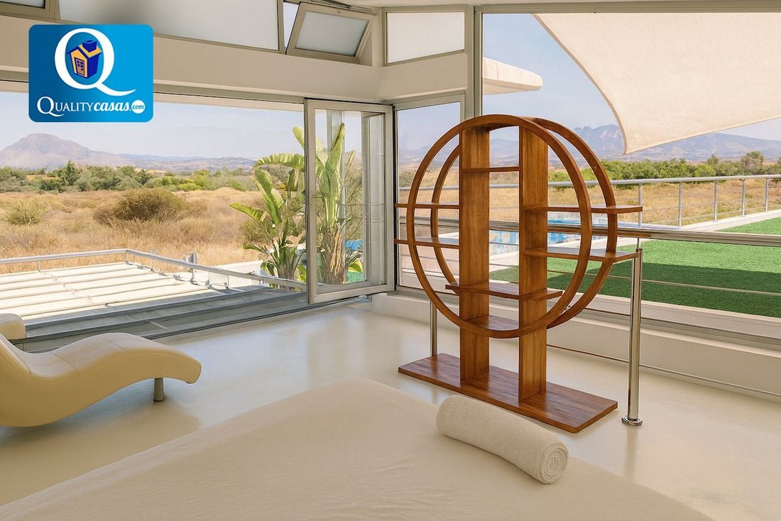 Villa in Mutxamel, Valencian Community, Spain 2 - 17509152