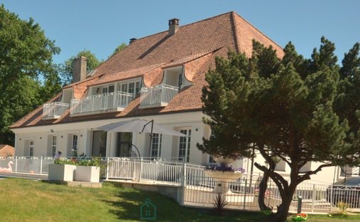 Villa in Boissise-le-Roi, Ile-de-France, France 1