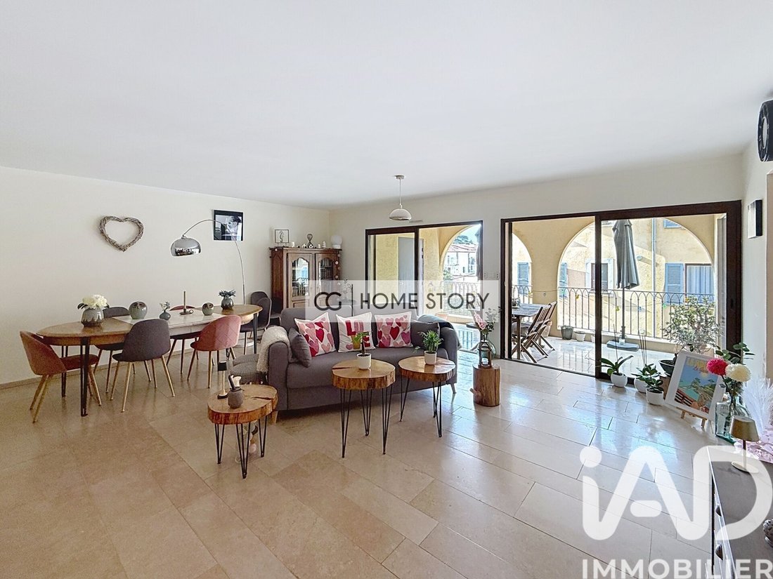 Apartment in Sanary-sur-Mer, Provence-Alpes-Côte d'Azur, France 1 - 17513932