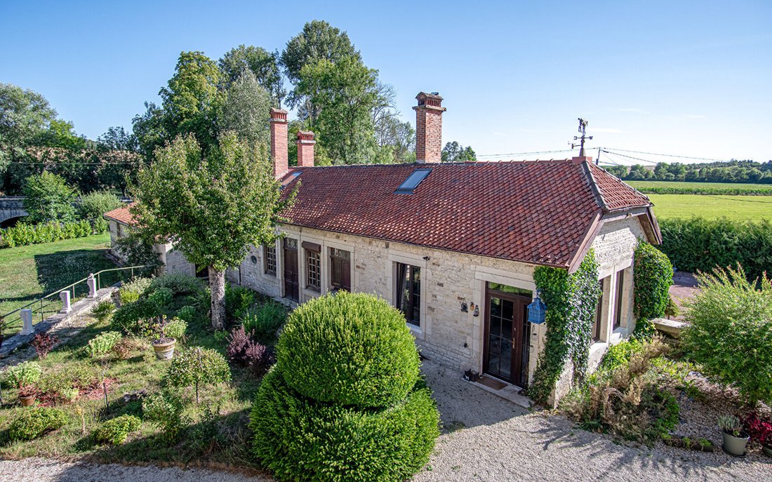Villa in Laferte-sur-Aube, Grand Est, France 4 - 17506276
