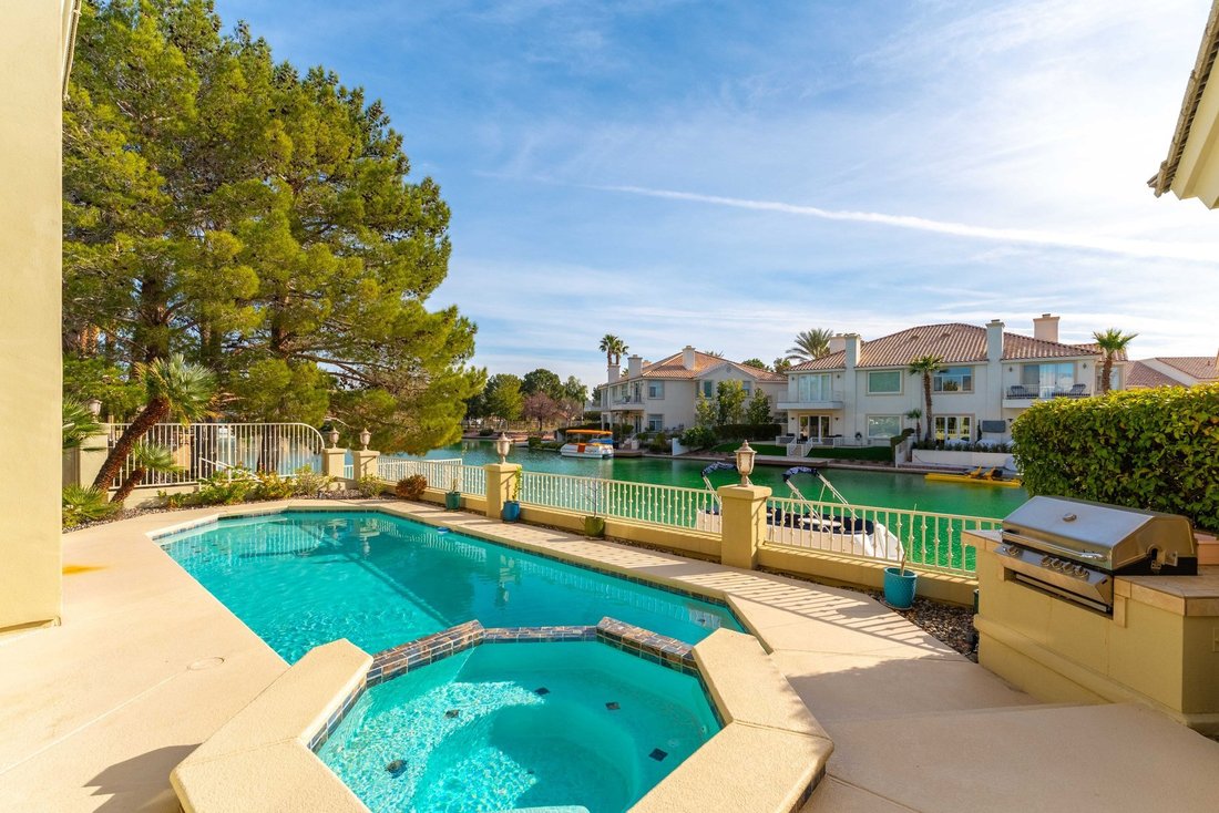 House in Las Vegas, Nevada, United States 2 - 17503674