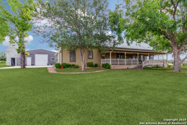 Farm Ranch in Center Point, Texas, United States 2 - 17515051