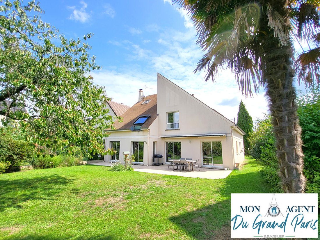 Villa in Haut Guichet-Centre Ouest, Orsay, France 1 - 17509240