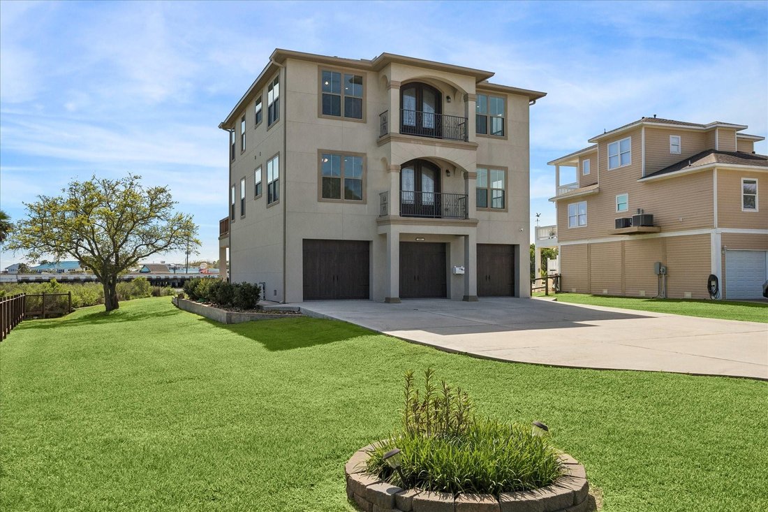 House in Seabrook, Texas, United States 2 - 17515392