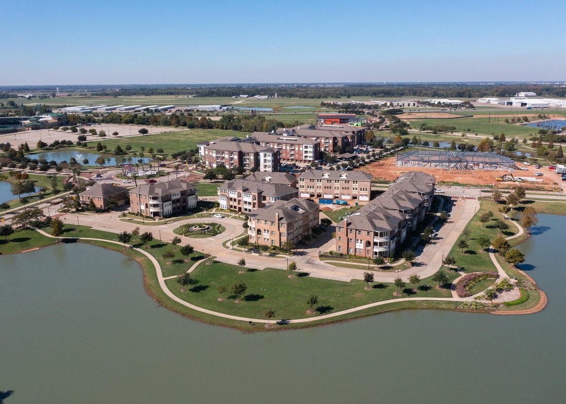 Townhouse in Sugar Land, Texas, United States 5 - 17504658