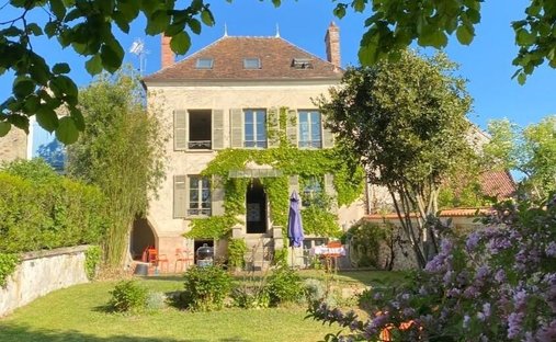 House in Ozouer-le-Voulgis, Ile-de-France, France 1