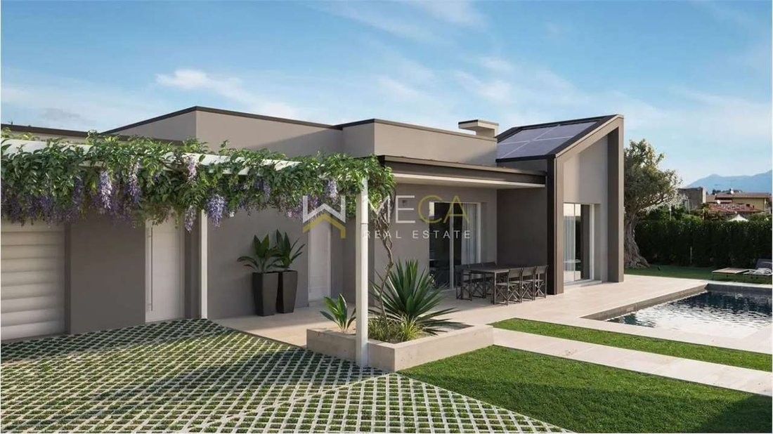 Villa in Moniga del Garda, Lombardy, Italy 4 - 17506067