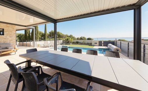 Villa a La Grande Conque-La Romaniquette, Istres, Francia 1