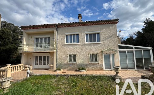 House in Mazan, Provence-Alpes-Côte d'Azur, France 1